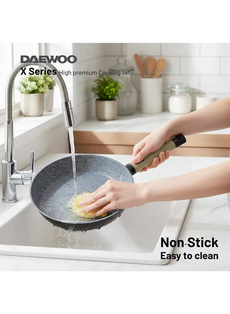 دايو مقلاة دايو جرانيت 28 سم - مصنوعة من الألومنيوم المصبوب، 5 طبقات غير لاصقة من الجرانيت الرخامي، متوافقة مع المواقد الحثية، سطح خارجي مقاوم للحرارة - أسود وبني - Image 3